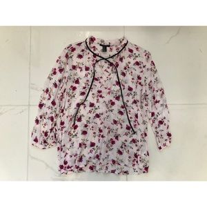 Flowy Top with Neck Ties